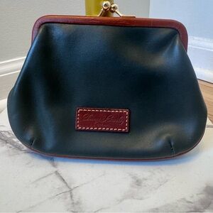 NEW! Dooney & Bourke Florentine Green Ivy Leather Kisslock Coin Purse